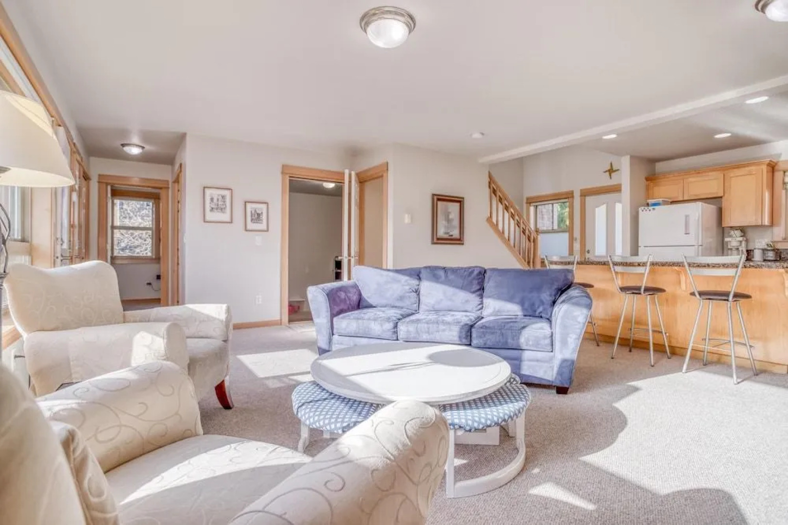 Moon Over Manzanita (MCA 1549)