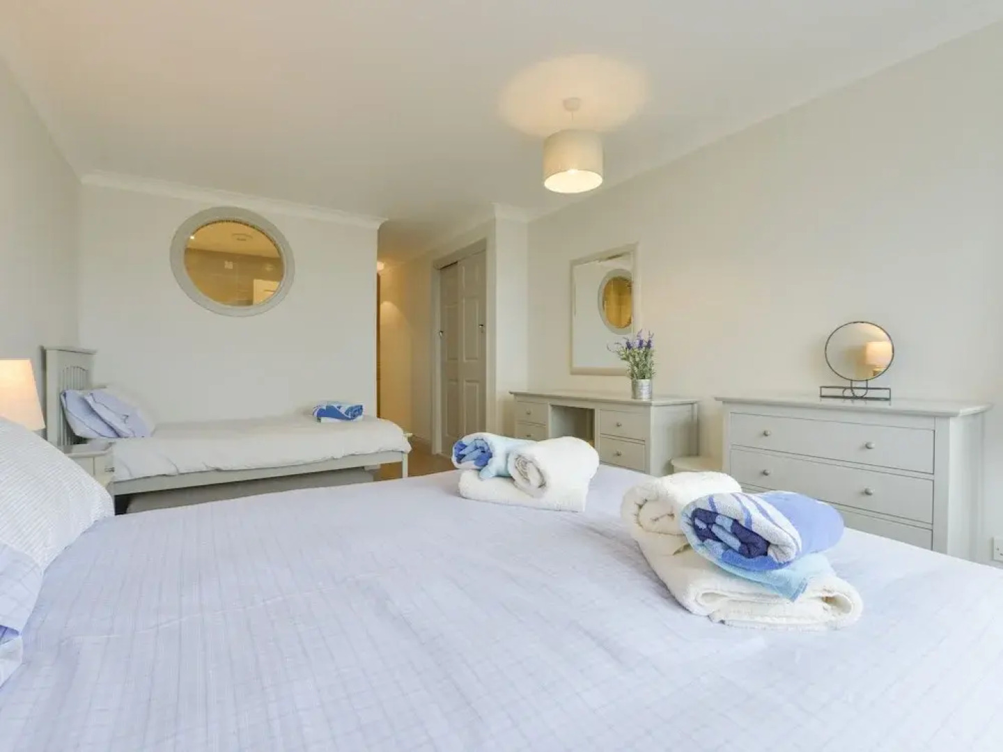 17 Burgh Island Causeway