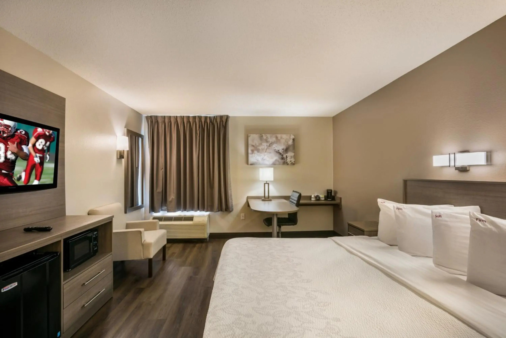 Red Roof Inn PLUS+ Boston - Logan