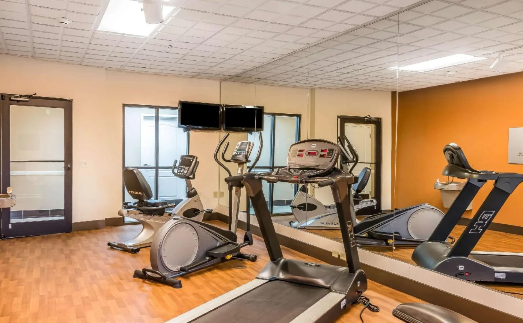 Comfort Suites Savannah North I-95