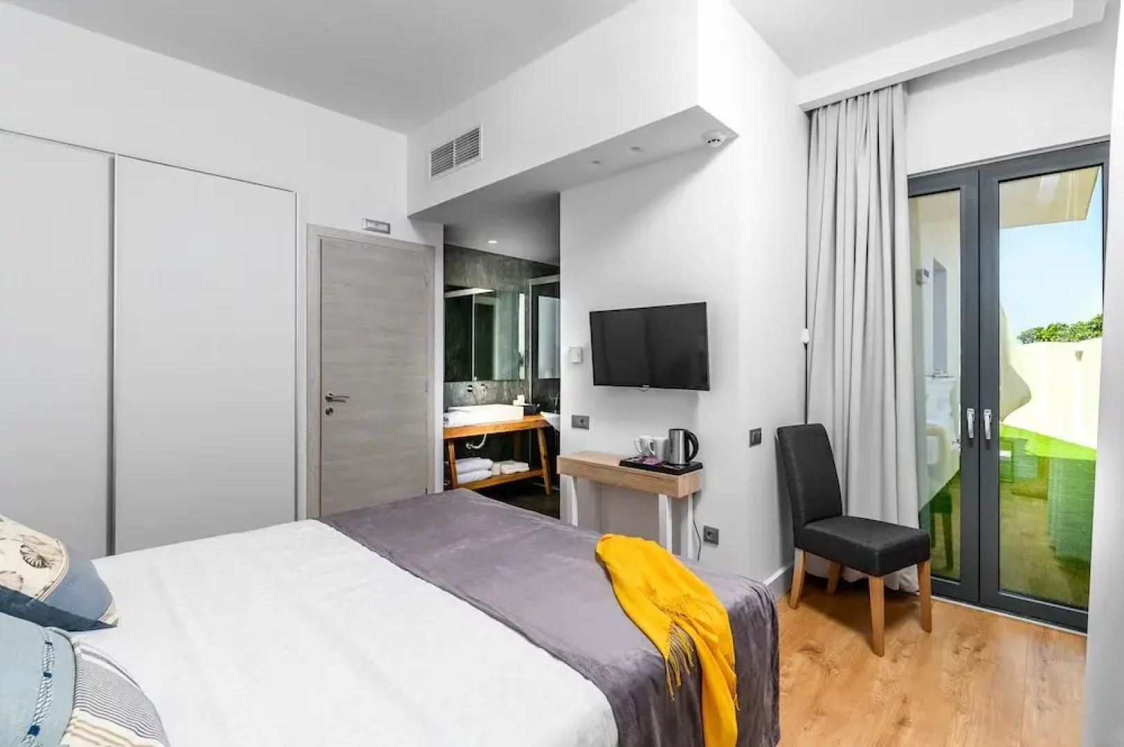 Blue Harmony Luxury Villas