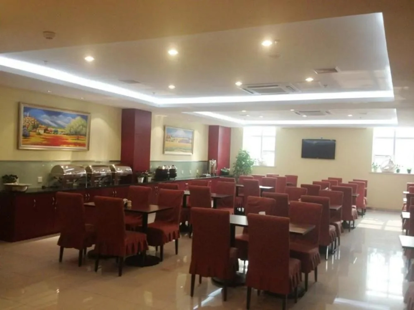 Home Inn Linyi Bus Station East Gate Jucai Road