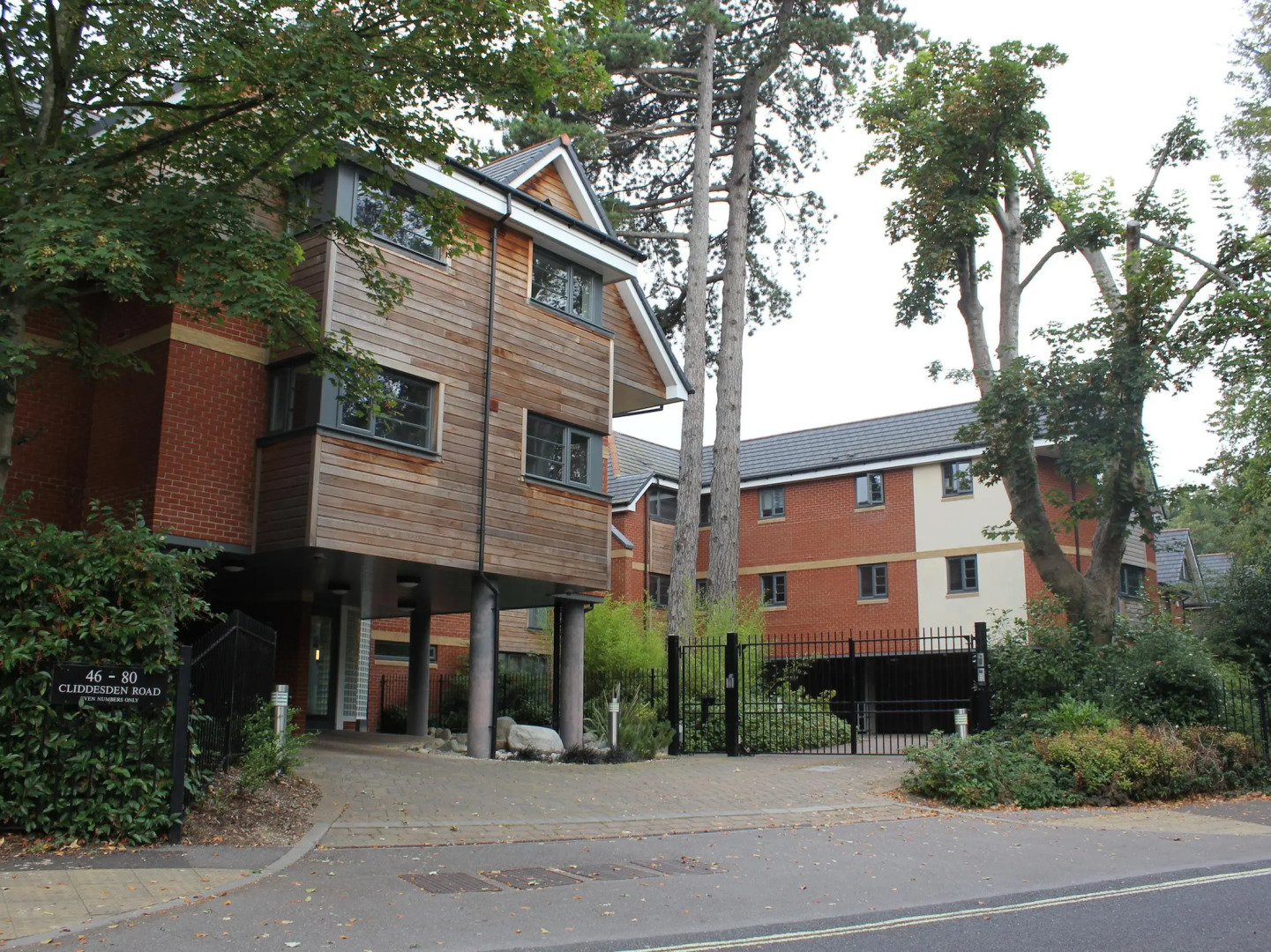 Cliddesden Place by House of Fisher