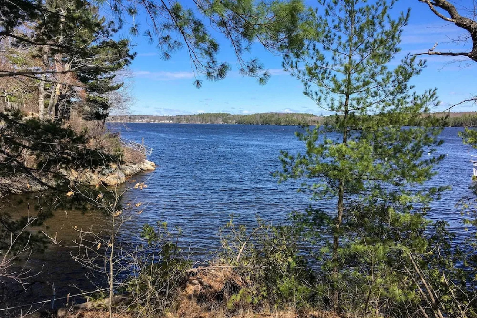 Cozy 1930s-style Waterfront Maine Cabin w/ Dock!