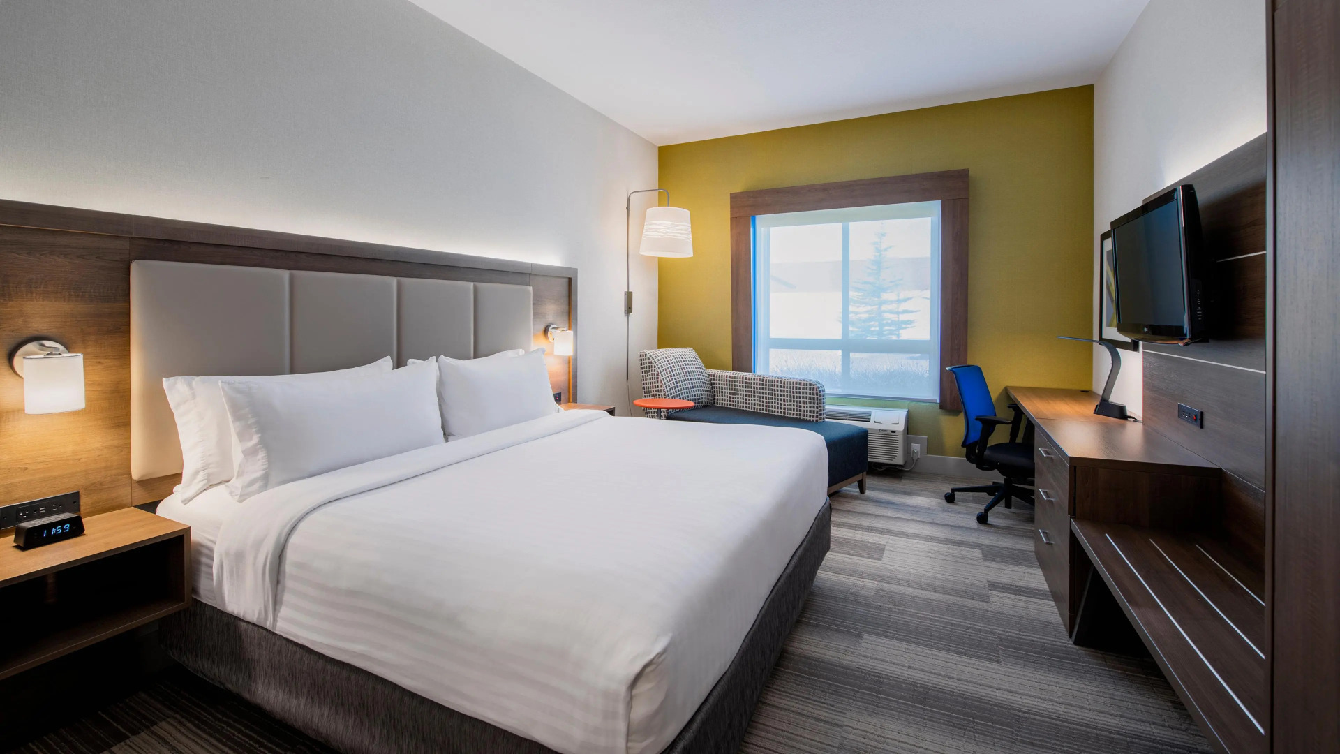 Holiday Inn Express Hotel & Suites Airdrie-Calgary North by IHG