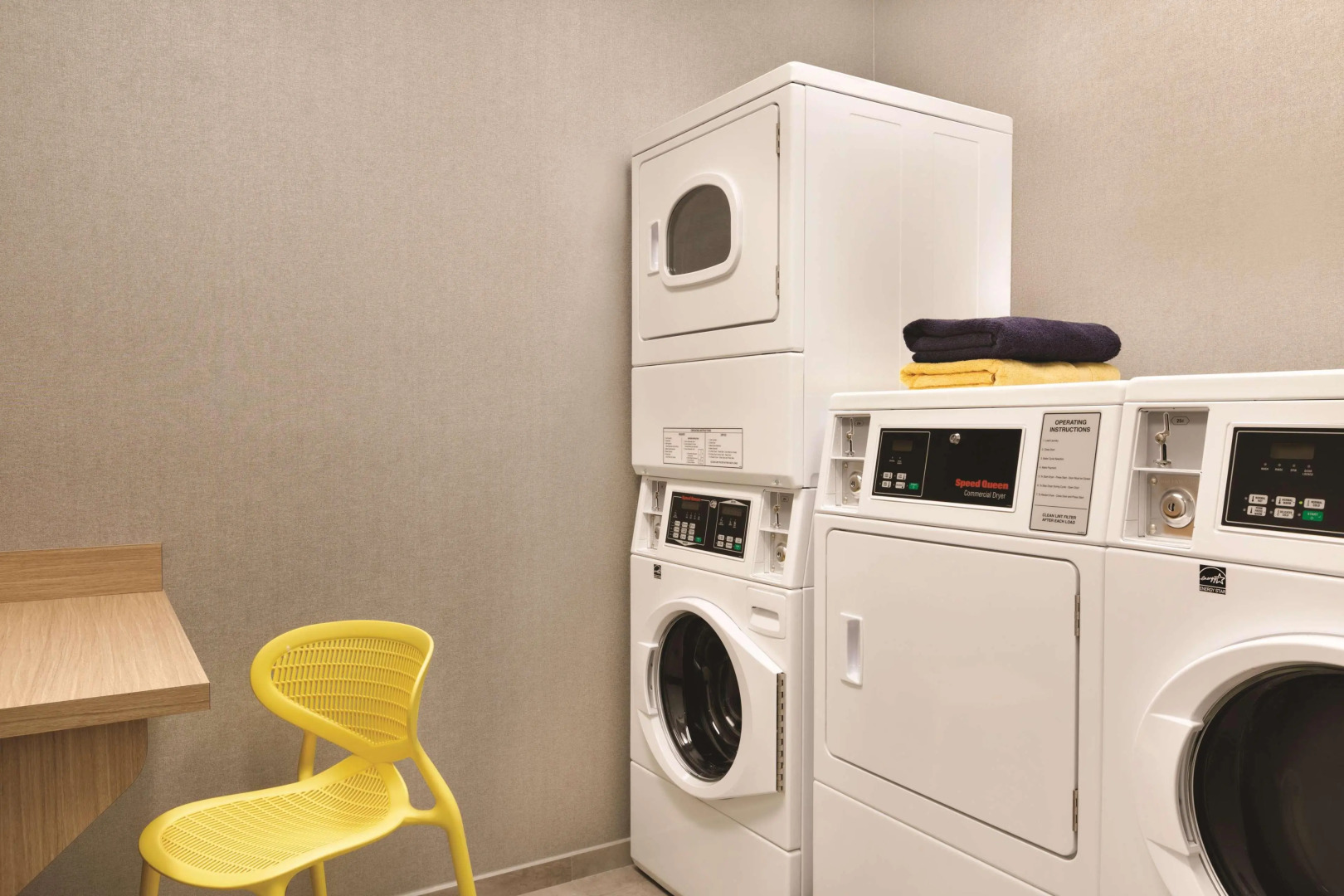 Tru by Hilton Lancaster East