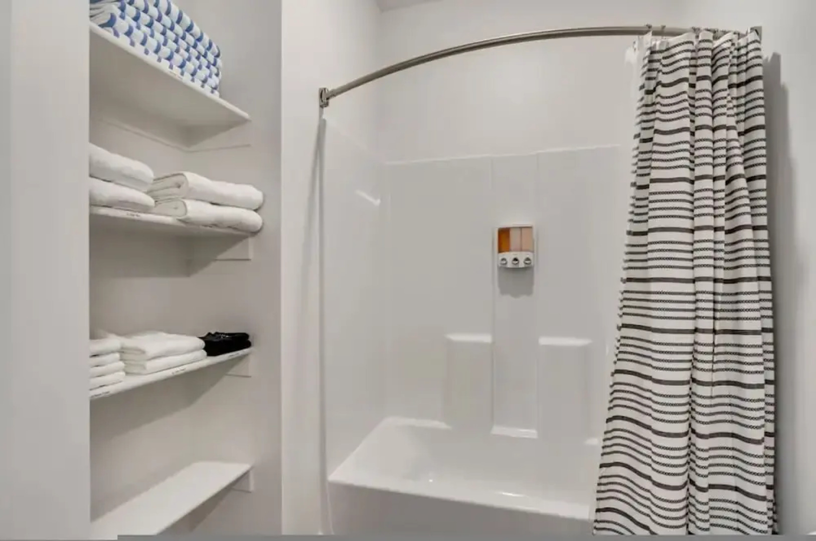 Stunning Corporate Housing - Hill Afb - Davis Conf