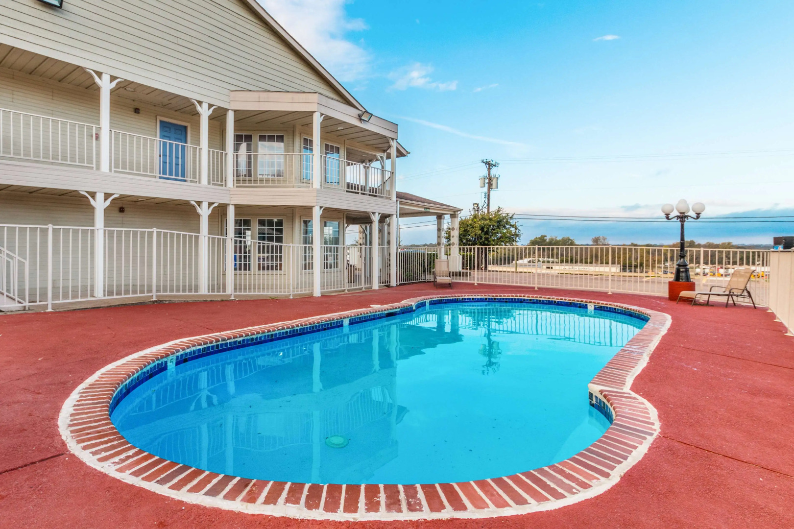 Motel 6 Waxahachie, TX