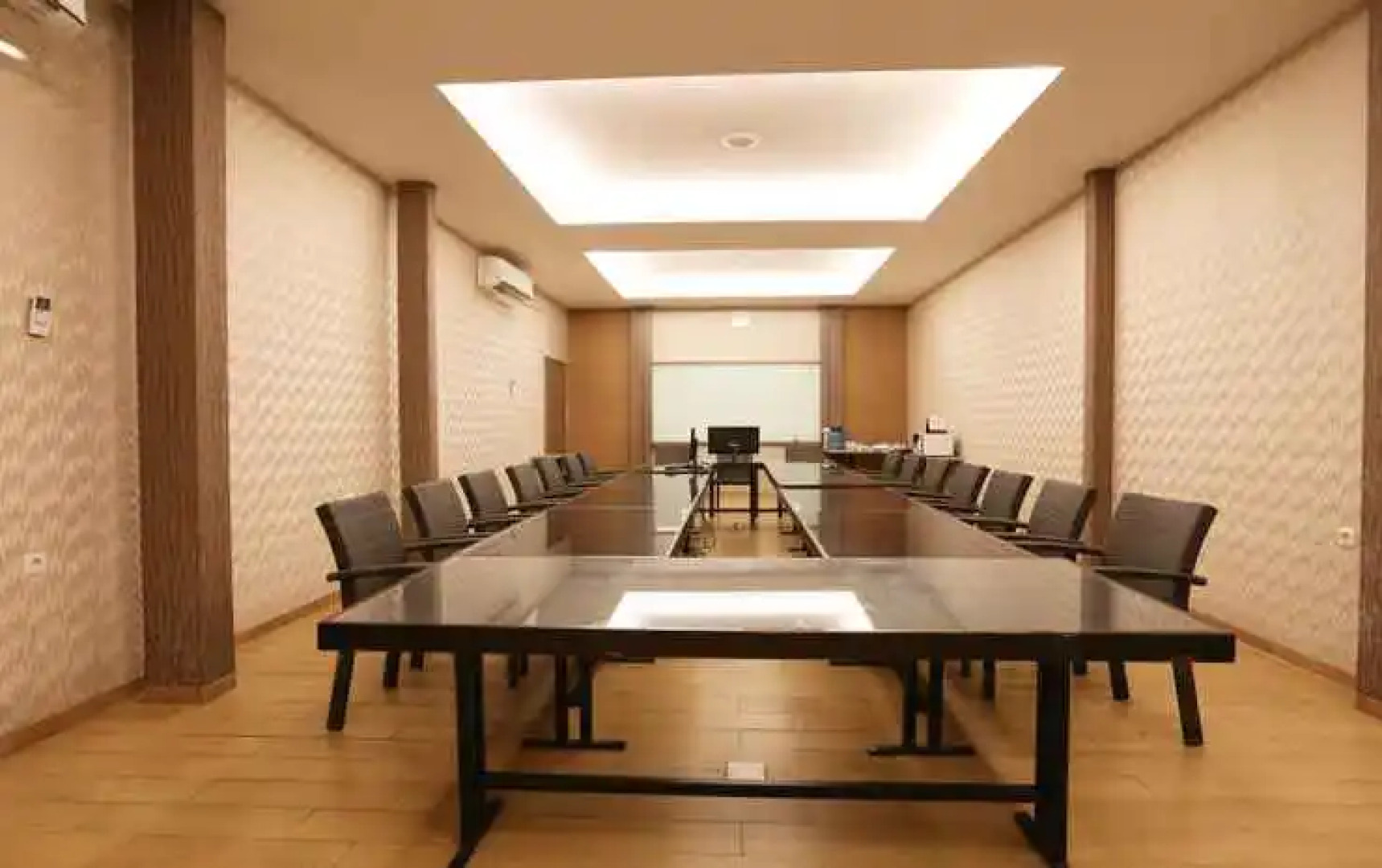 Hotel Puriwisata Baturaden