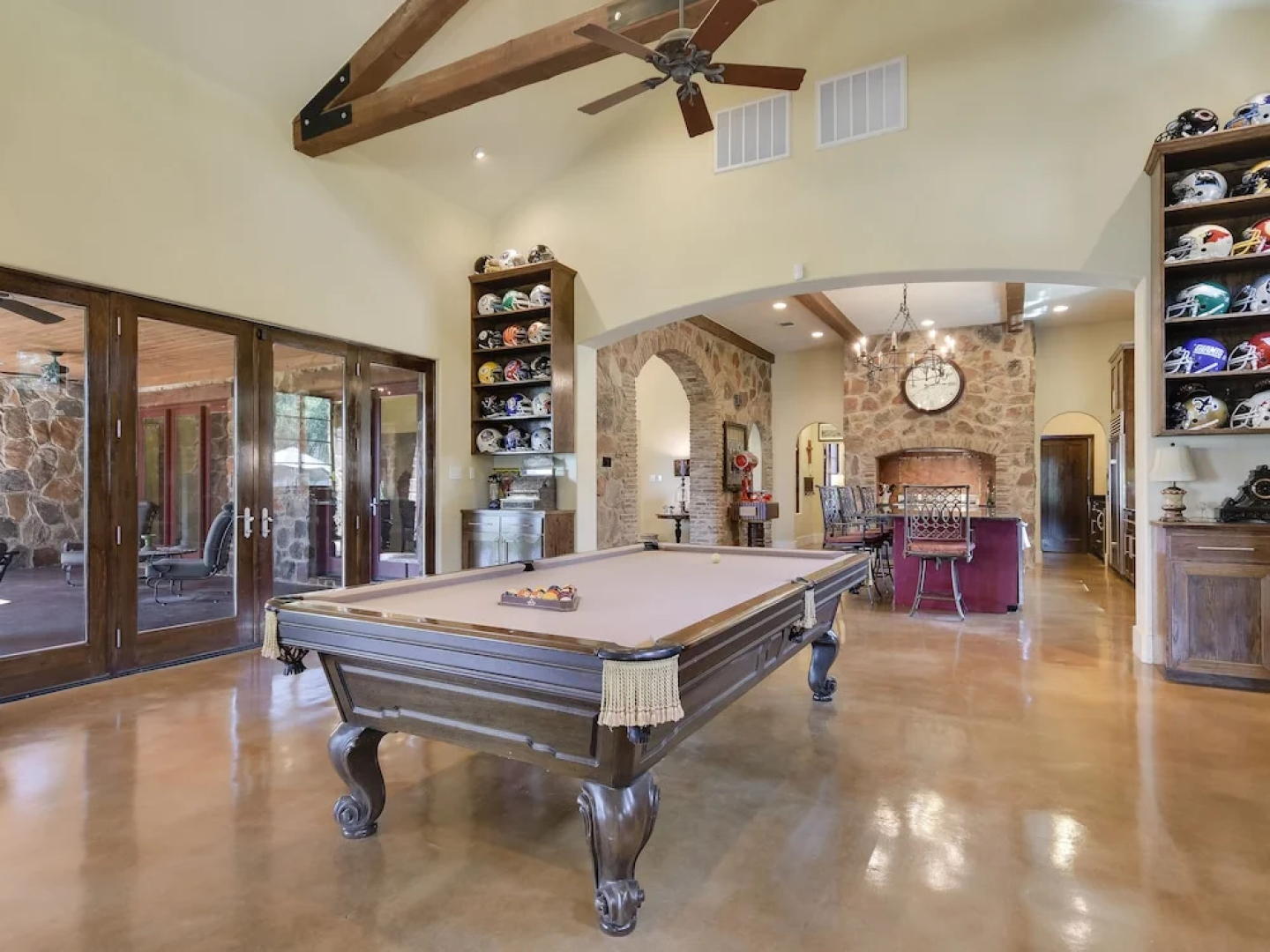 Sterns Estate #149387 4 Bedrooms 5 Bathrooms Estate