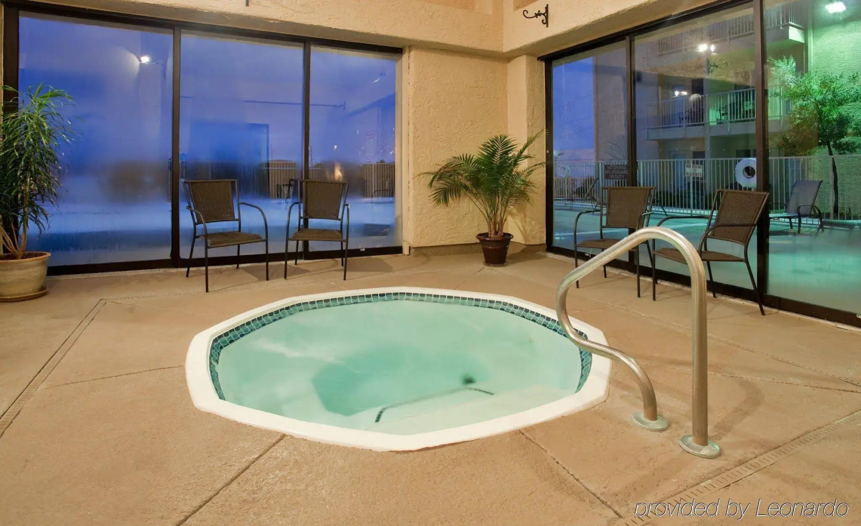 Holiday Inn Express Hotel & Suites Branson 76 Central by IHG