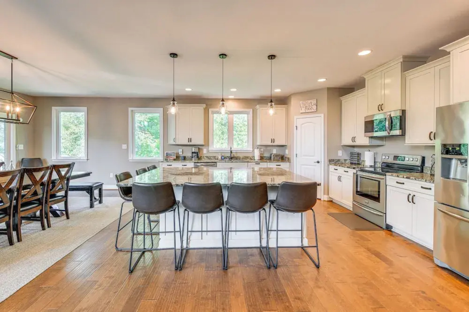 Lake Anna Home w/ Dock & Private Shoreline!