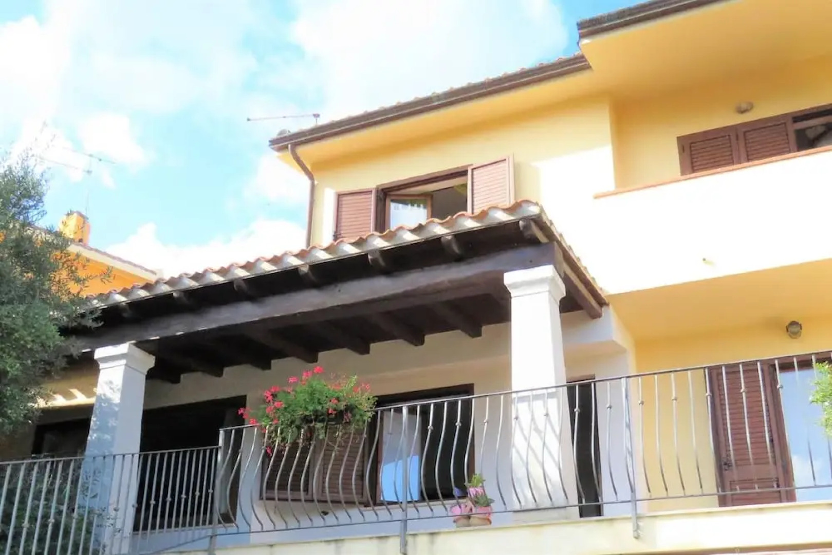 House With 5 Bedrooms in Tancau Sul Mare, With Furnished Balcony