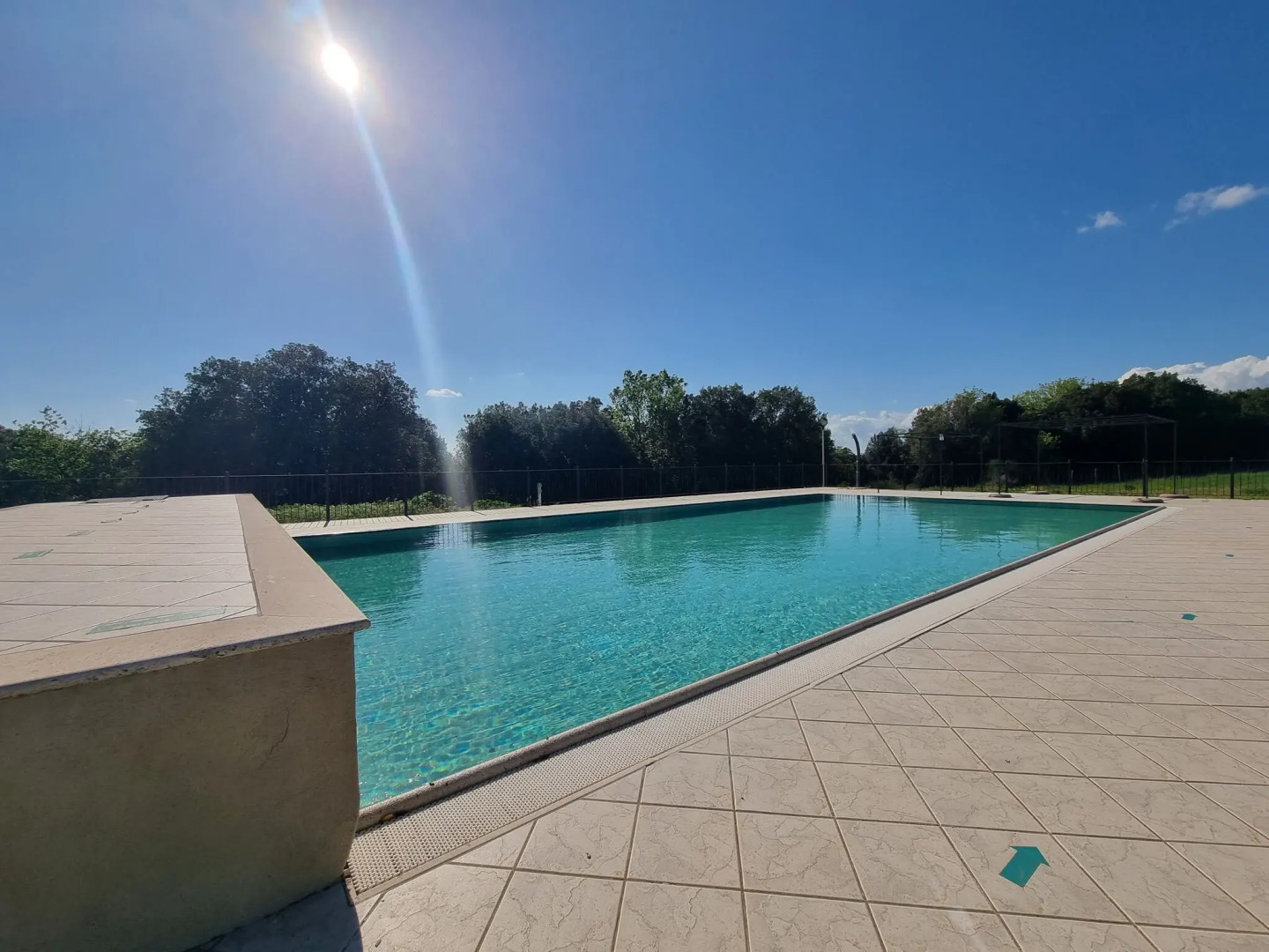 Tasteful Countryside Stay