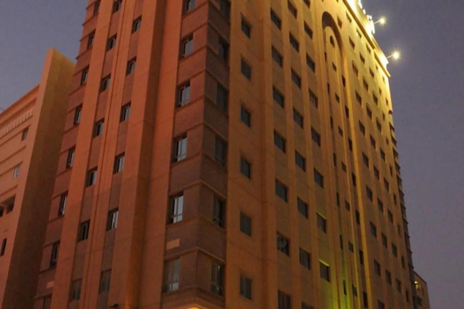 Monroe Hotel & Suites