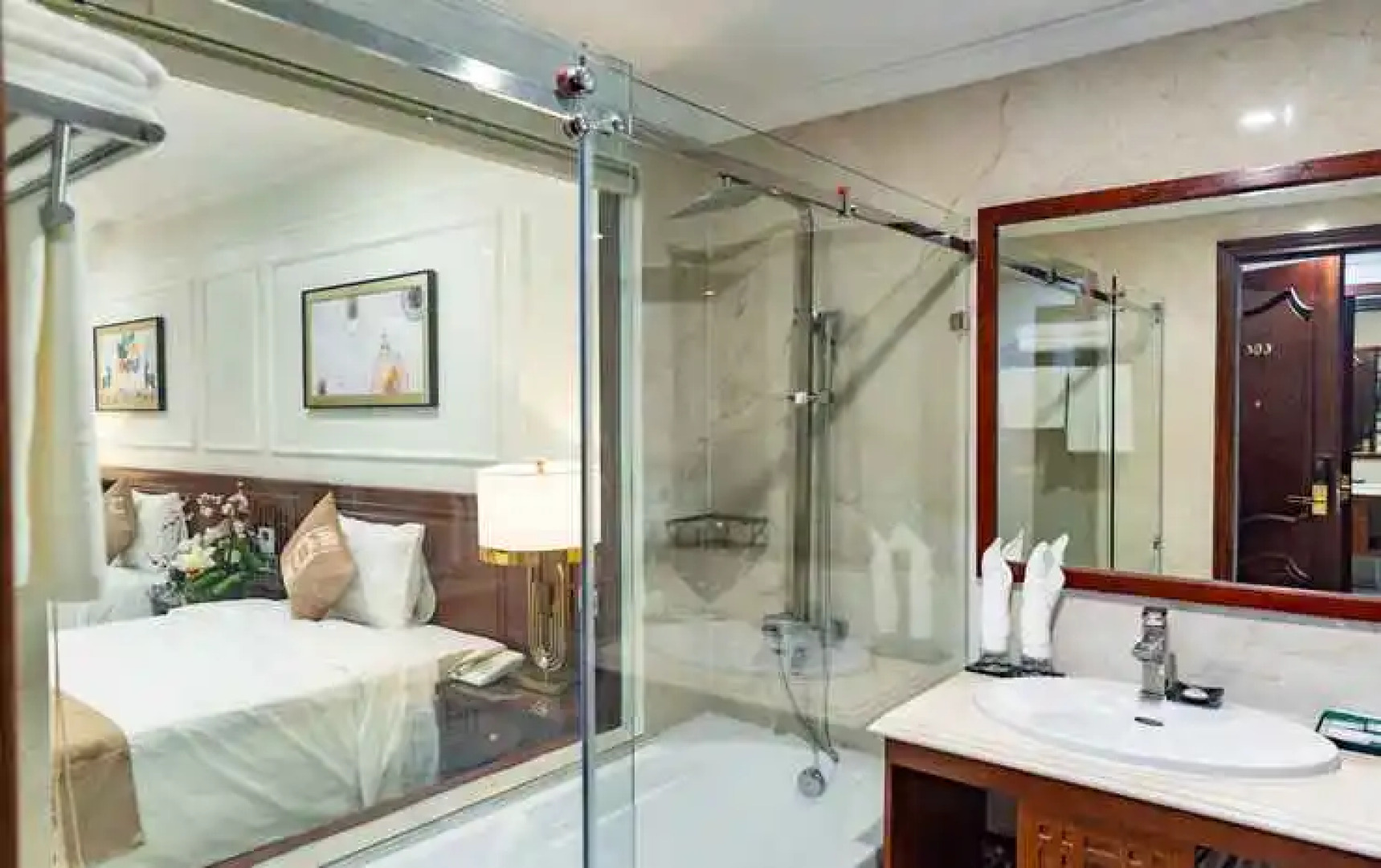 Tu Son Luxury 2 Hotel