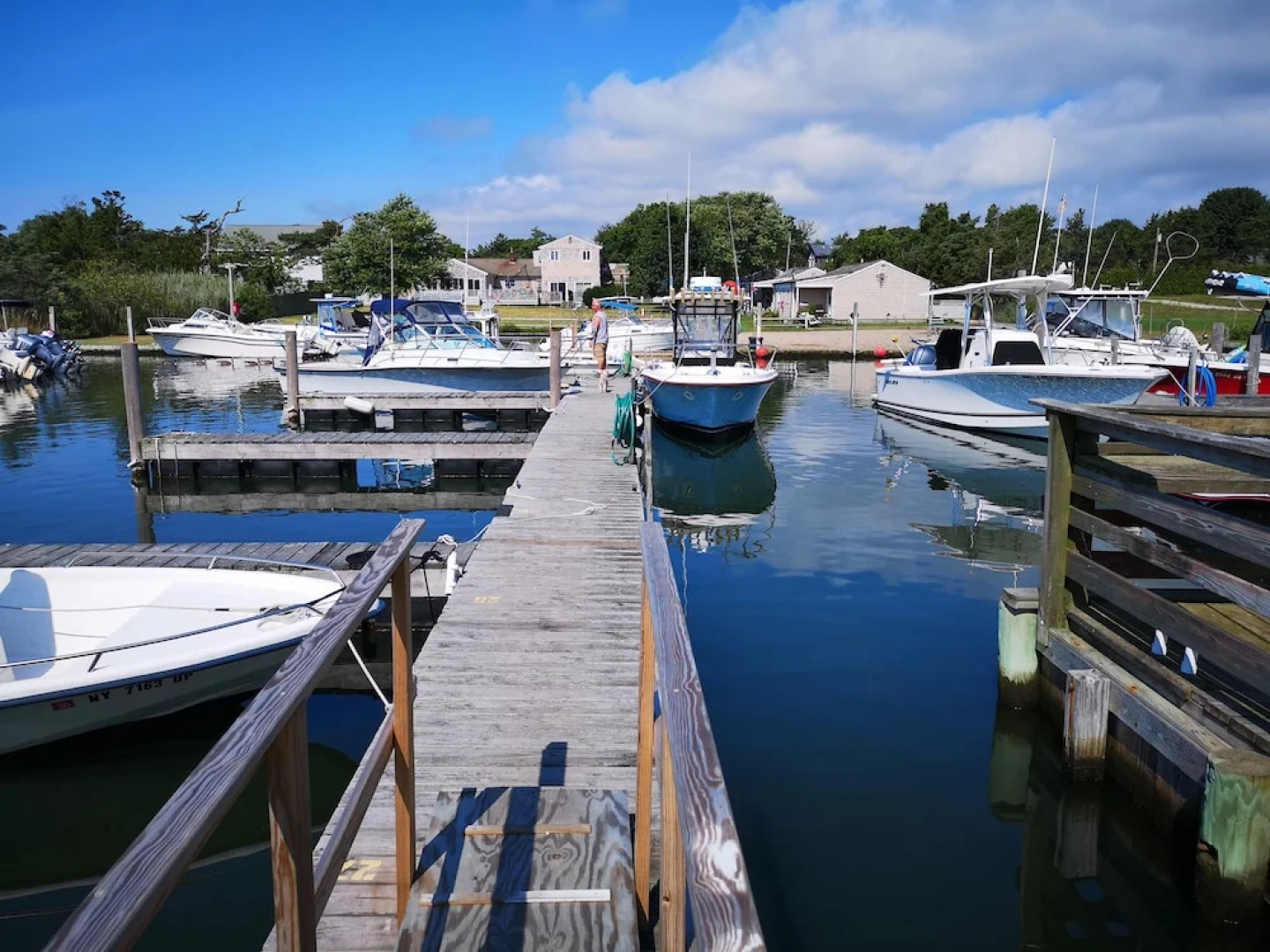 Baywatch Hotel & Marina