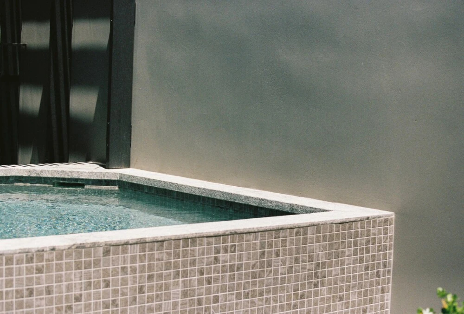 71 Hastings Street - Beachfront