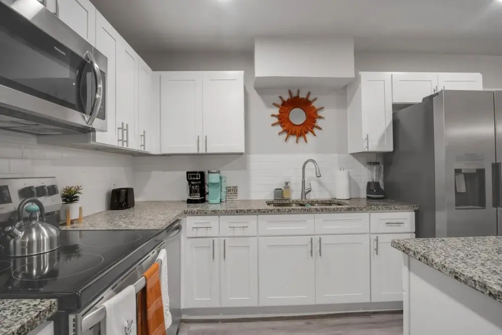 The Harmony Designer Home In Central Dfw 4 Bedroom Home by RedAwning