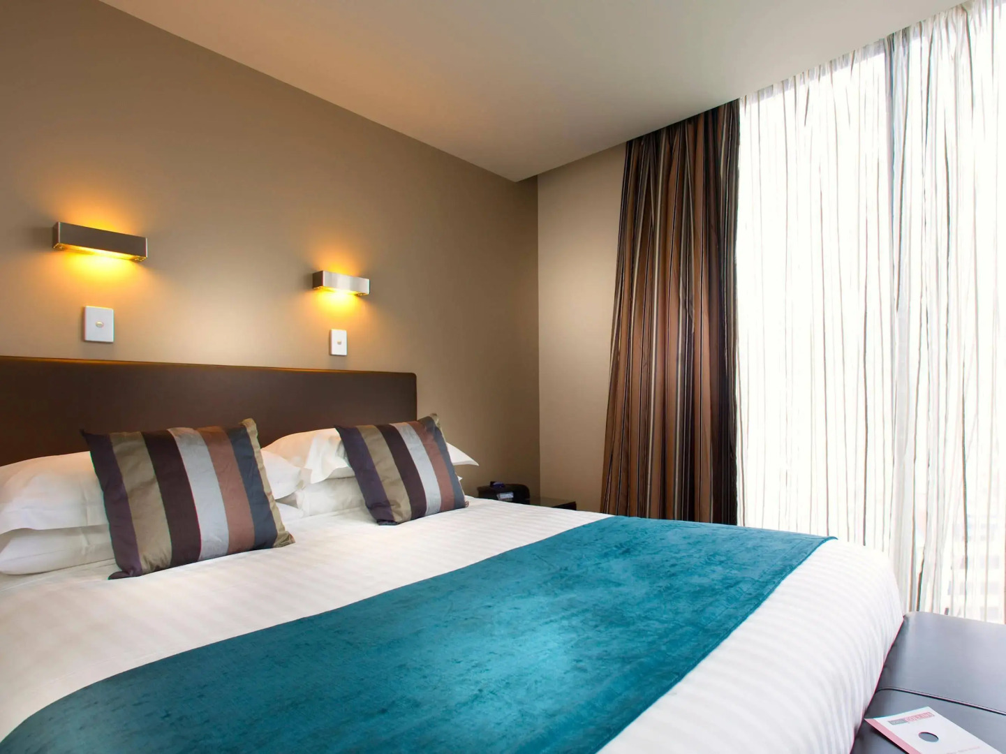 Mantra on Collins Hobart