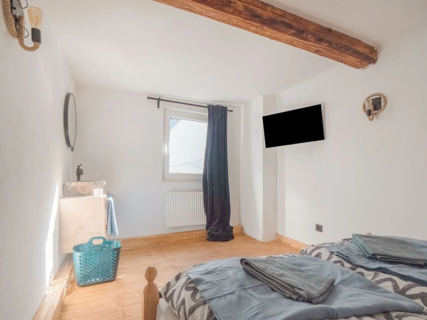 Holiday Home by Rhine Near Burg Maus