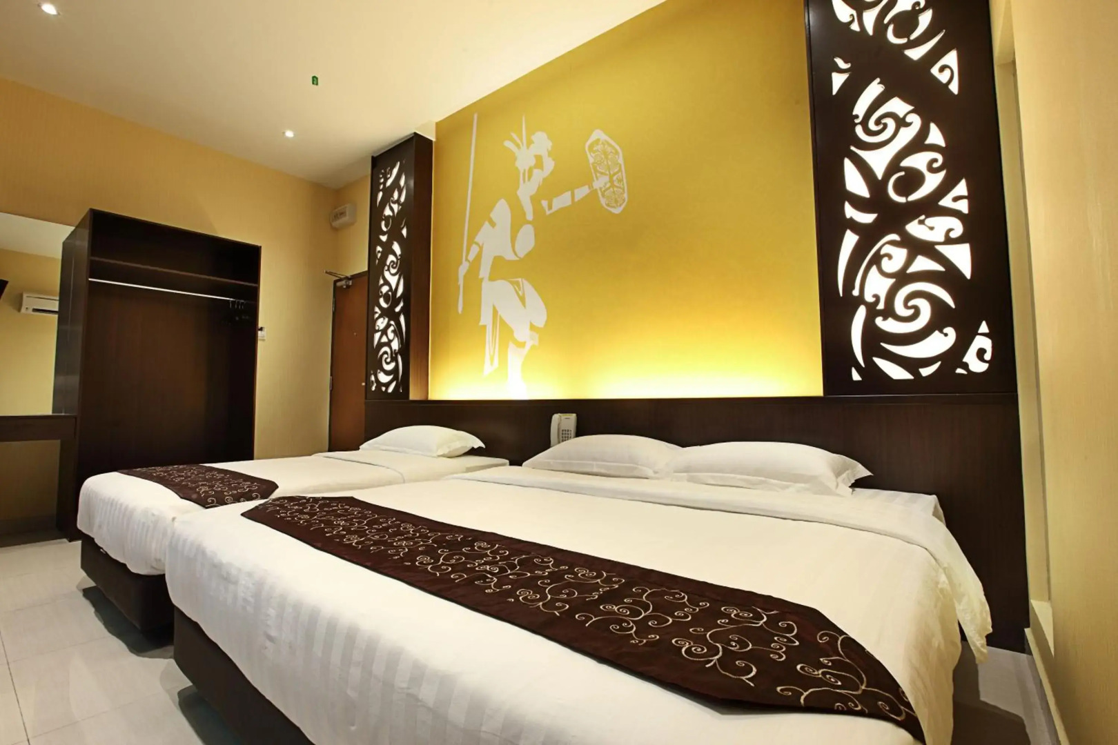 Sri Enstek Hotel - KLIA