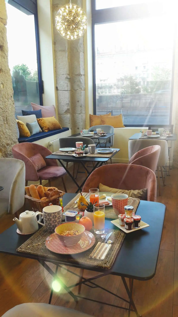 HOTELO Lyon Charité