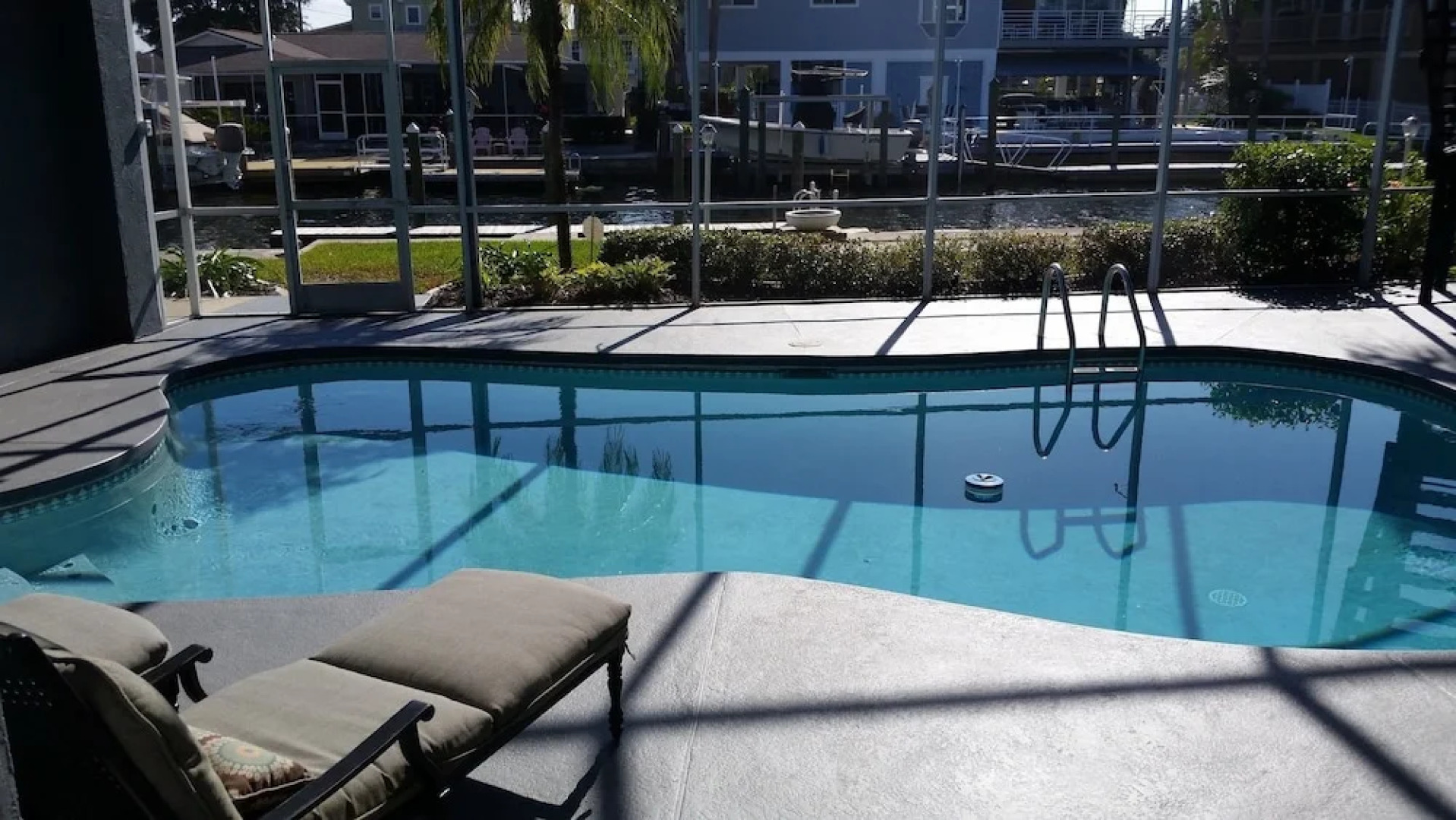 Awesome Florida Canal Home - Three Bedroom Home