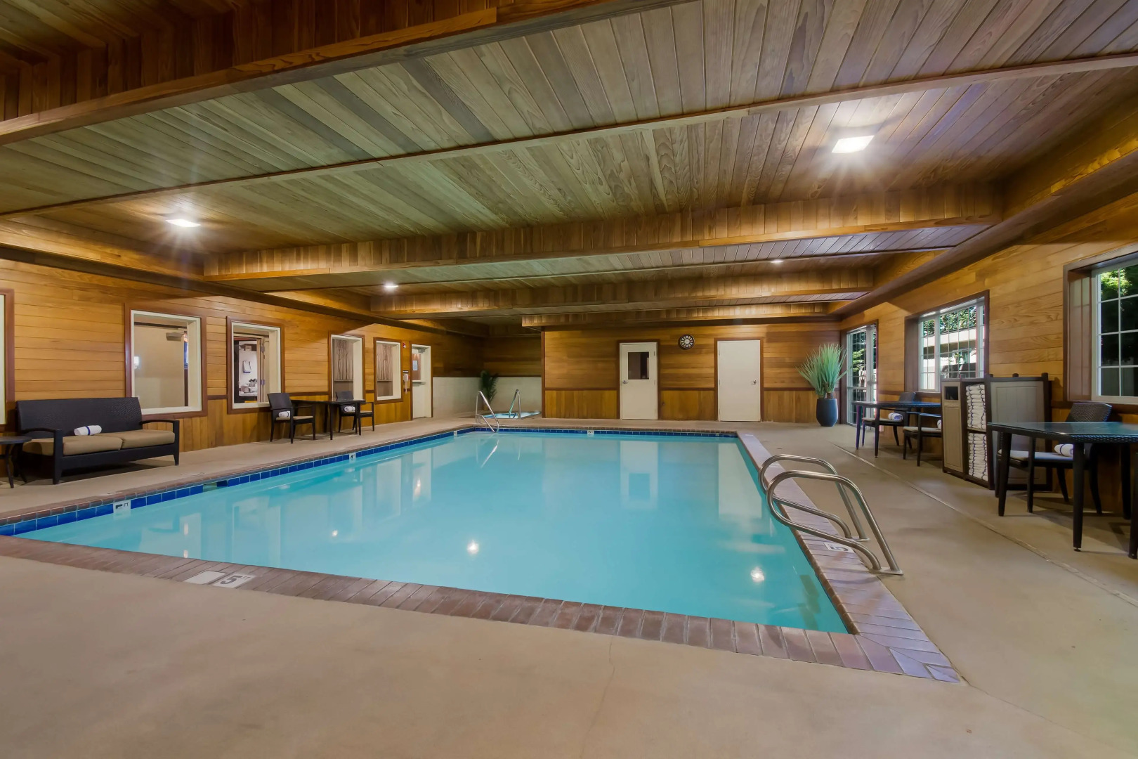 Best Western University Inn & Suites