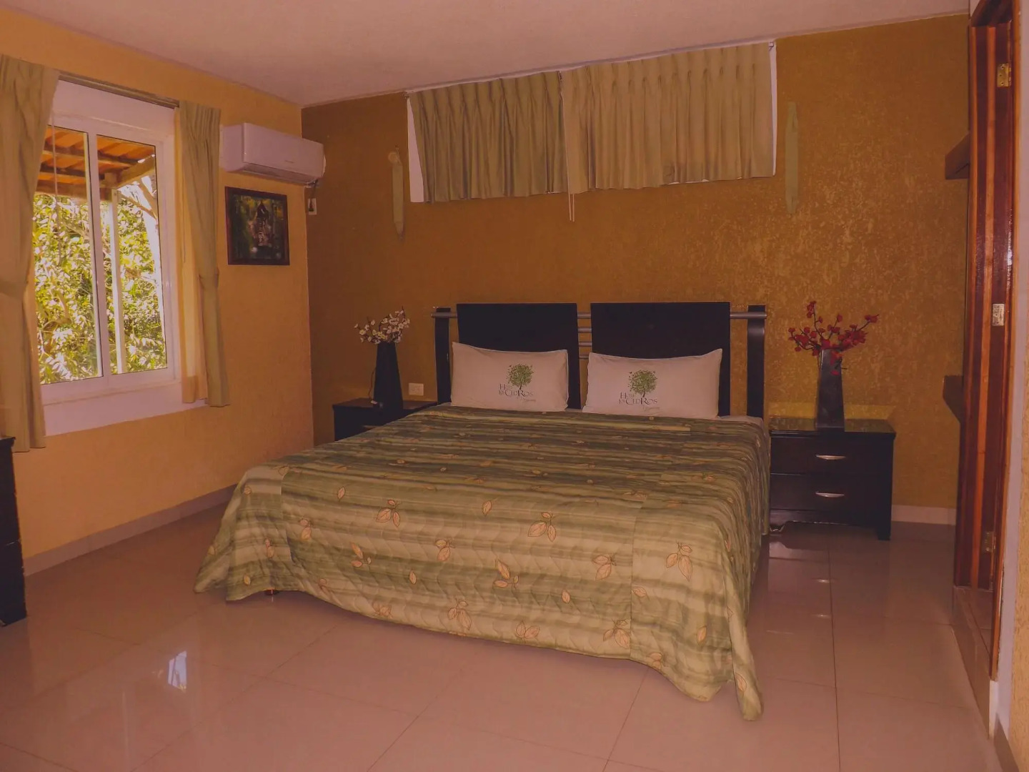 Hotel Los Cedros Uayamon