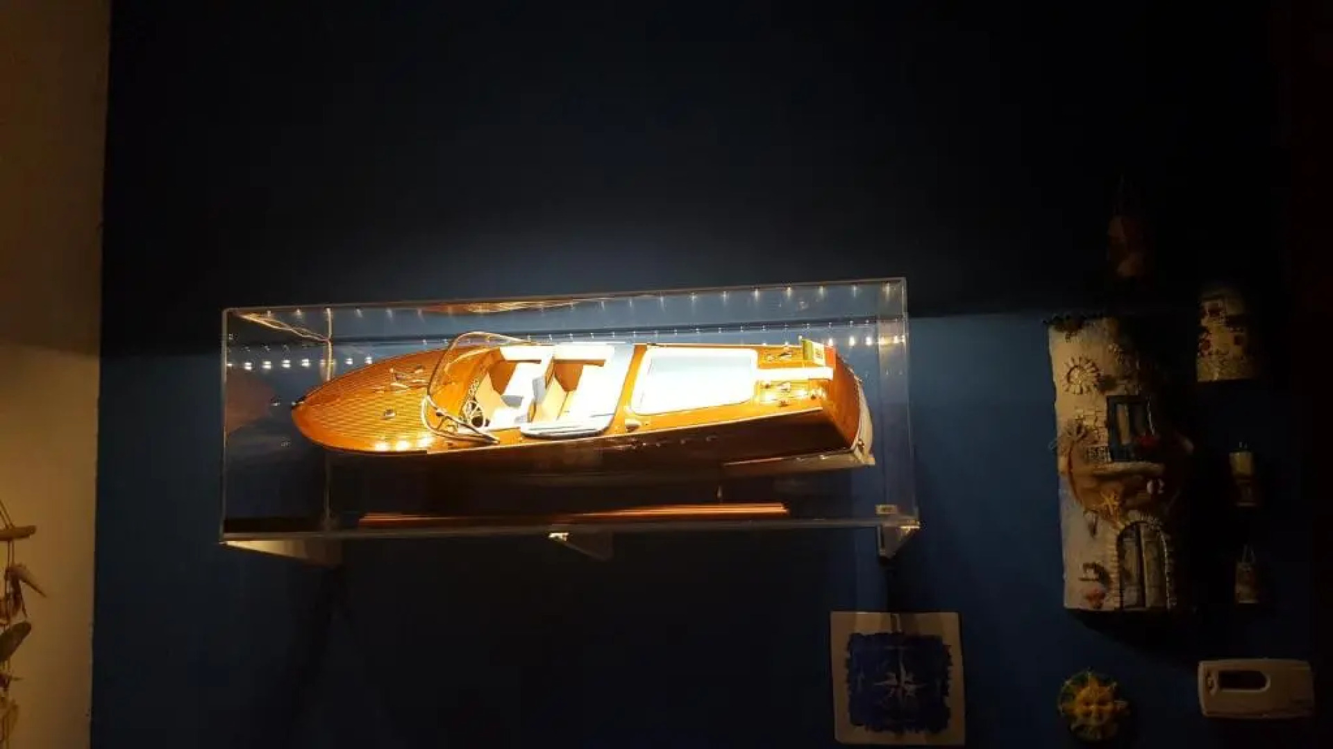 Casina Carina Carina