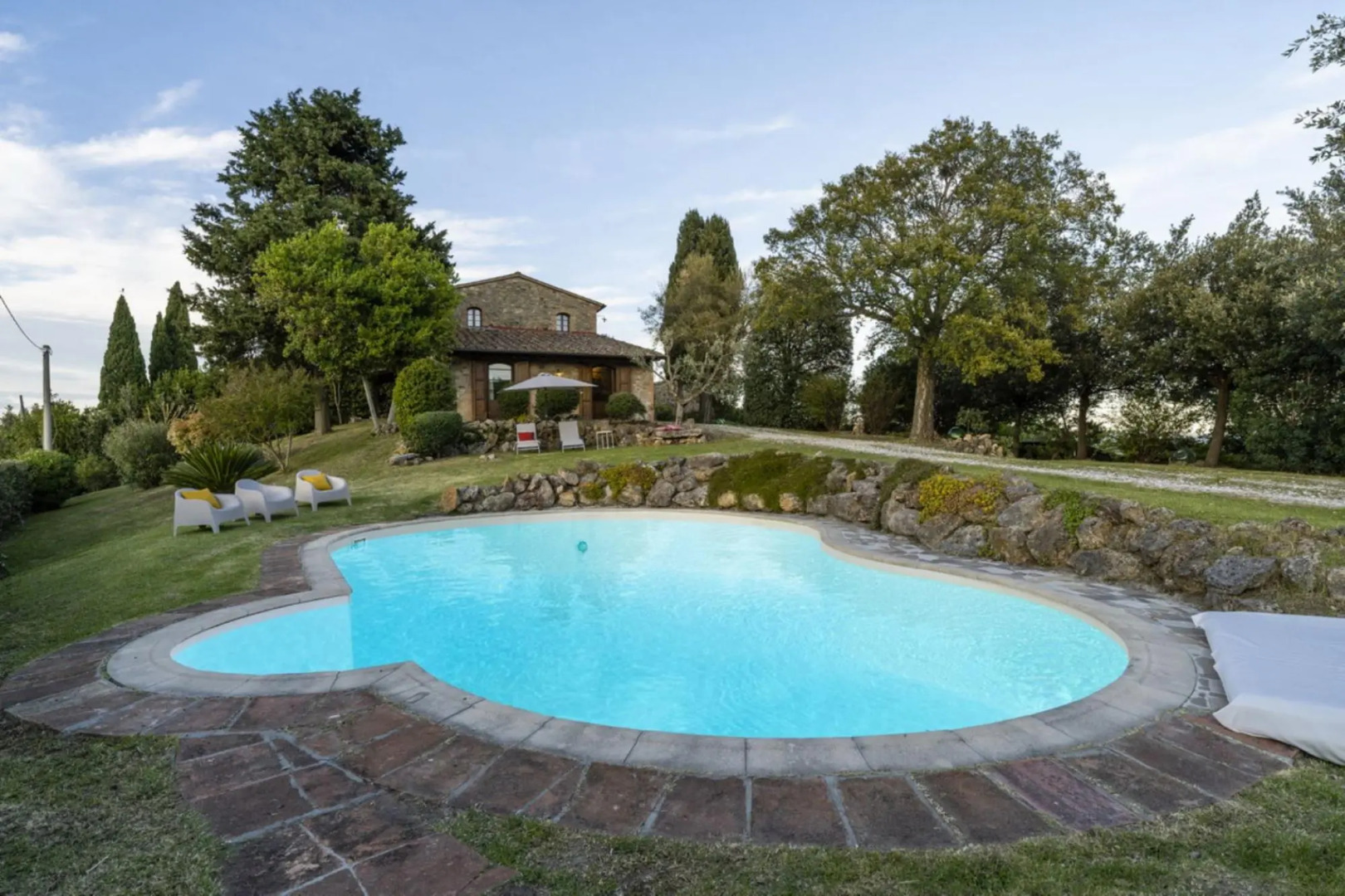 Villa with private pool and stunning views near Pisa-Villa Francesca