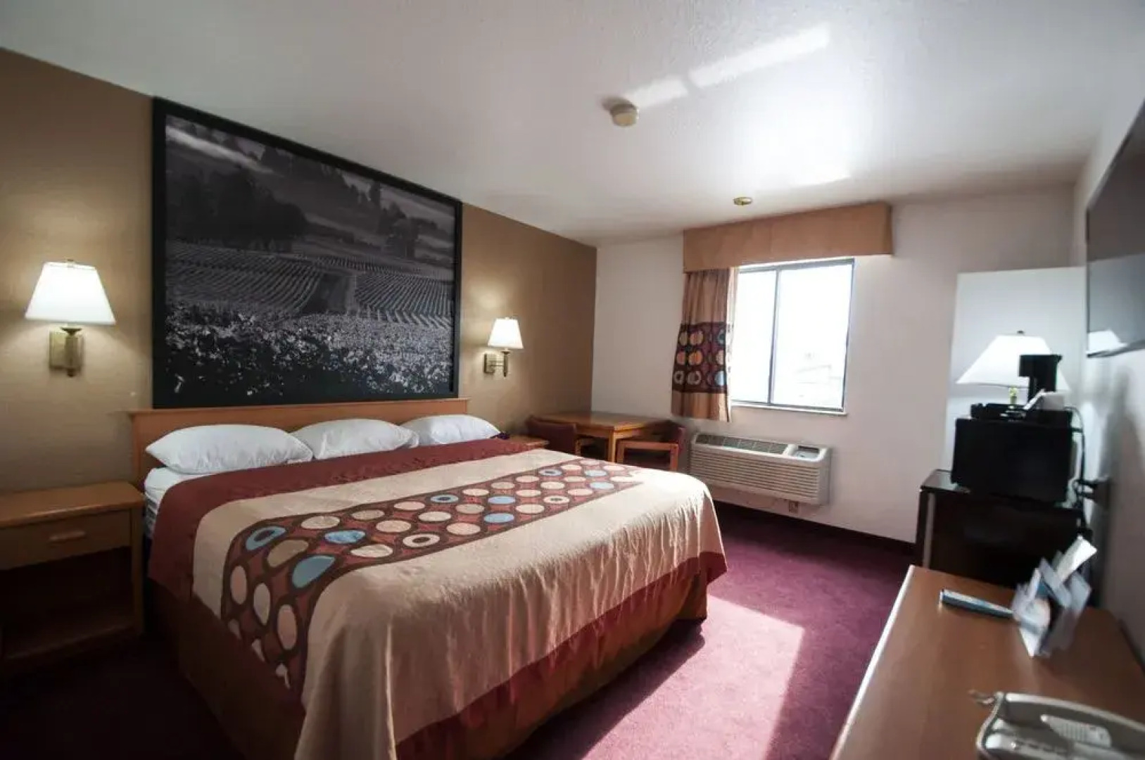 Super 8 by Wyndham Wenatchee