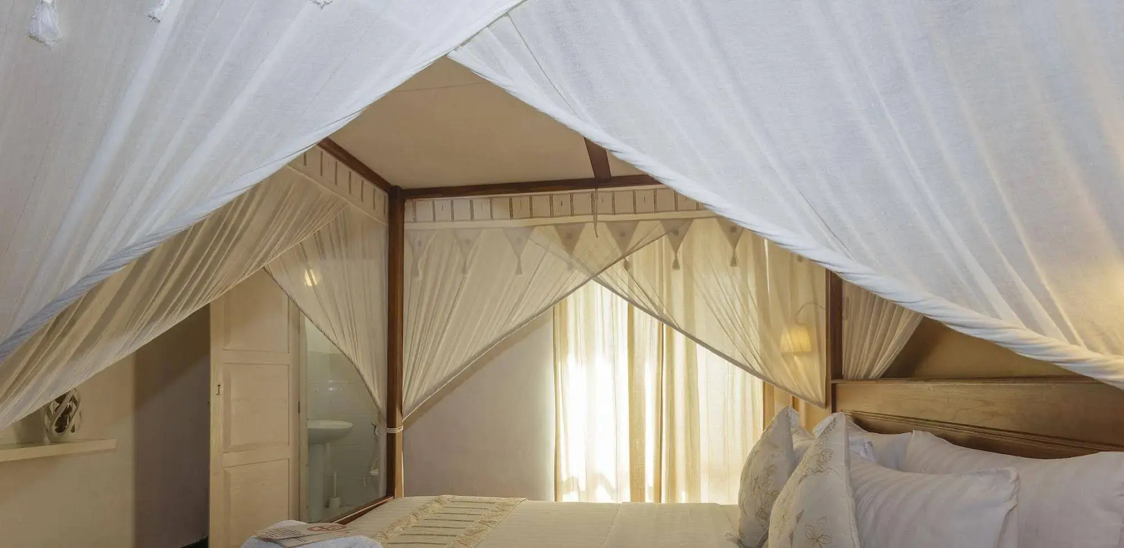 Royce Boutique Hotel