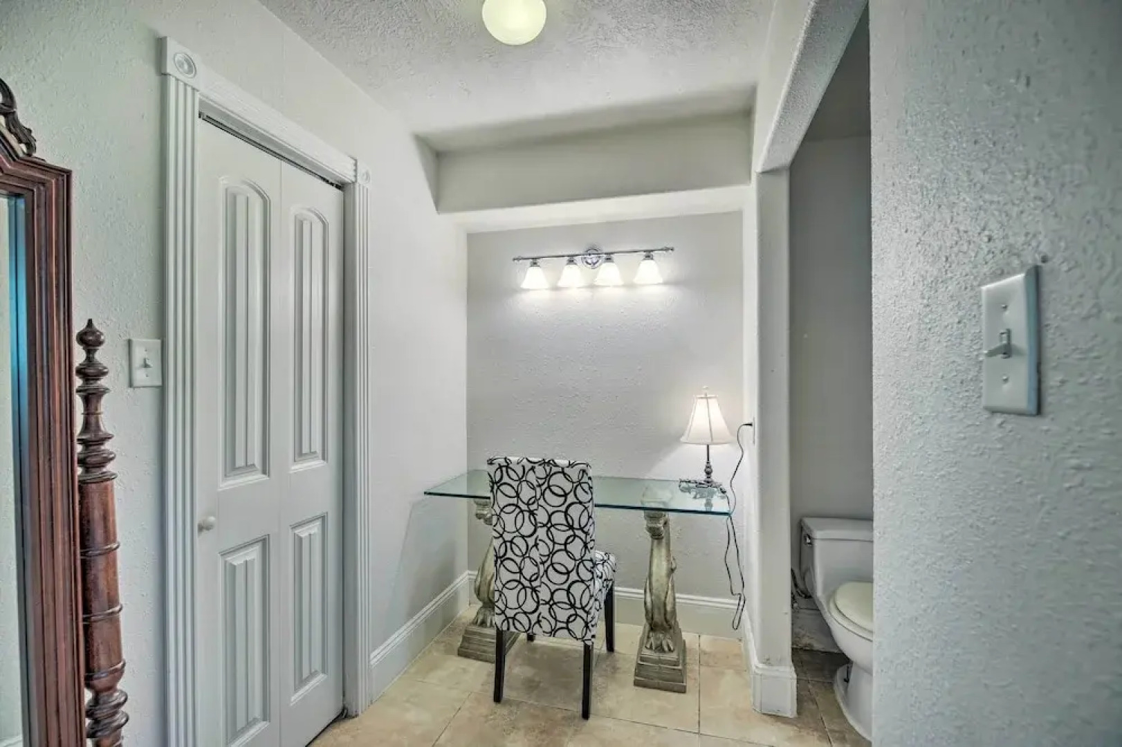 Spacious Seabrook Home w/ Patio: 1 Mi to Beach!