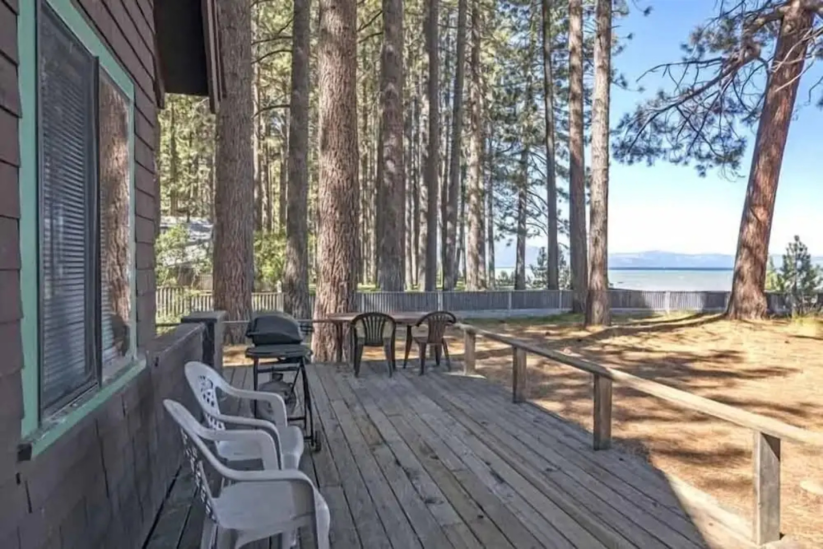 3195 Pasadena Avenue 6 Bedroom Home by RedAwning