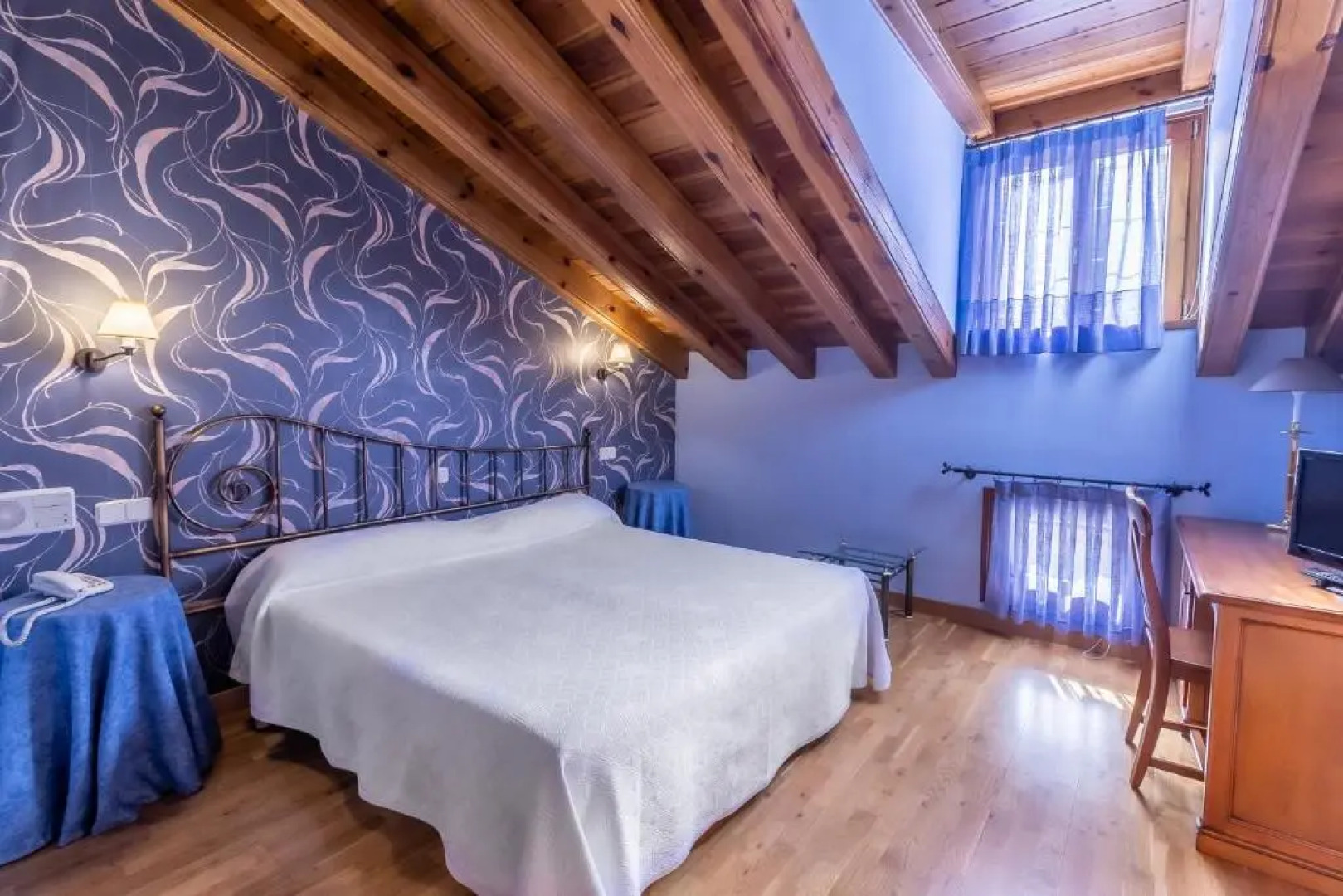 Hotel Puerta Sepúlveda by Bossh Hotels