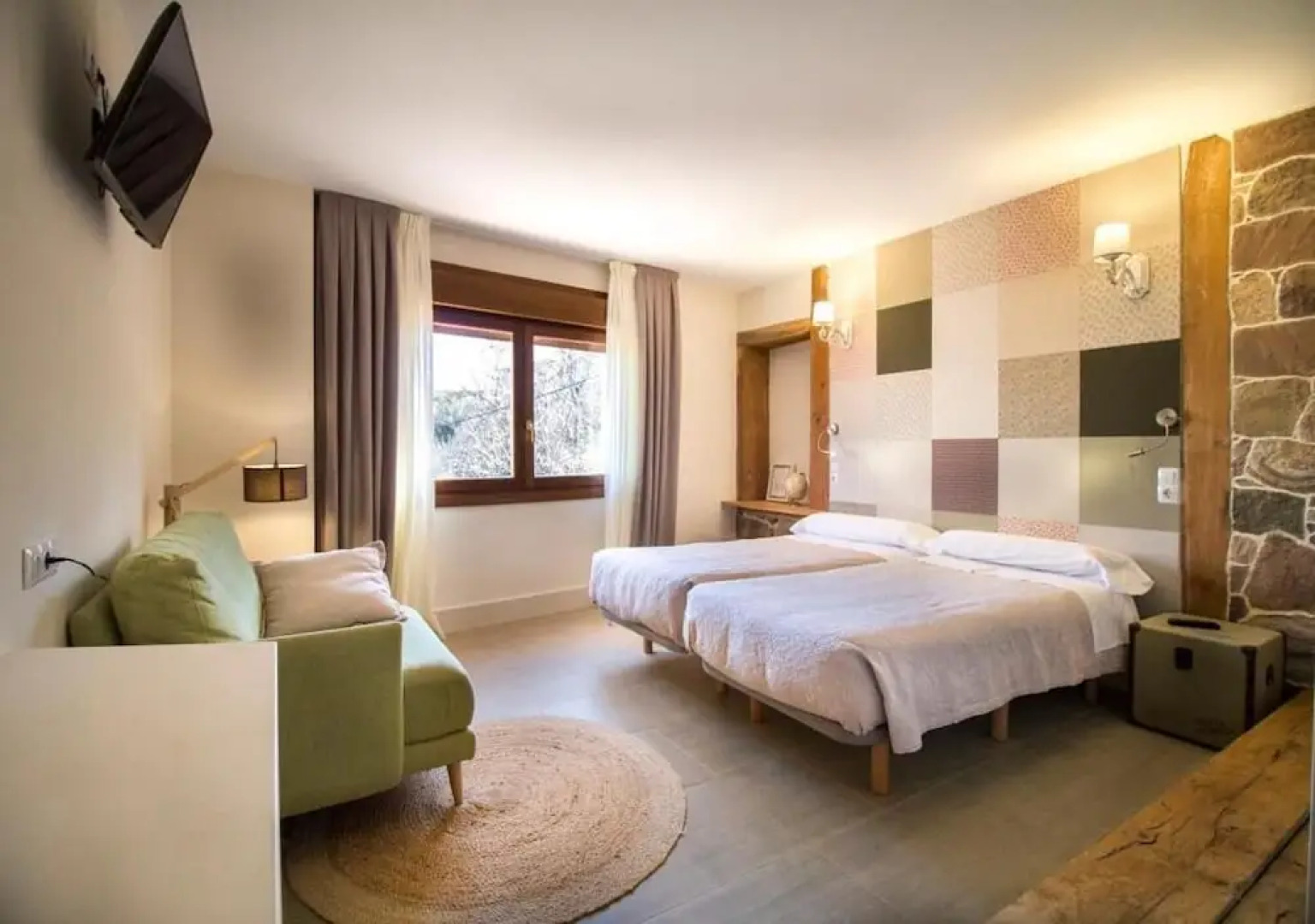 El Patio de la Morera II