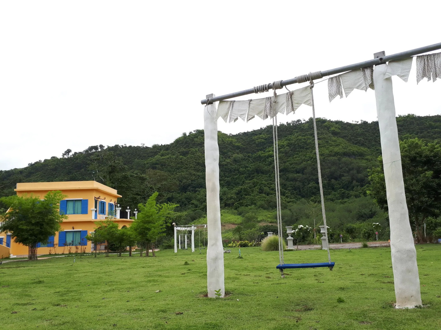 Rak Na Suan Pueng Resort