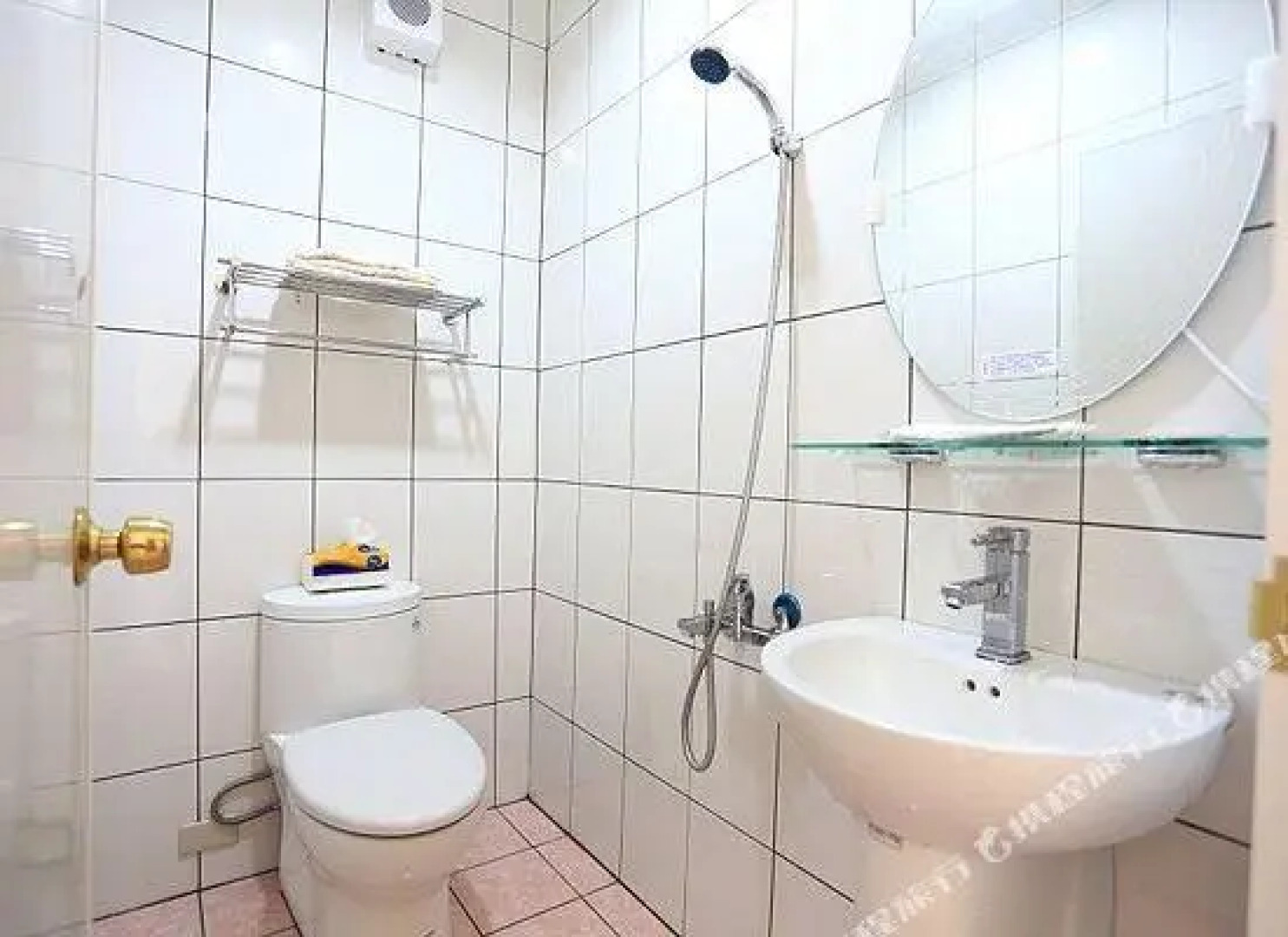 Cyuan Min Guest House