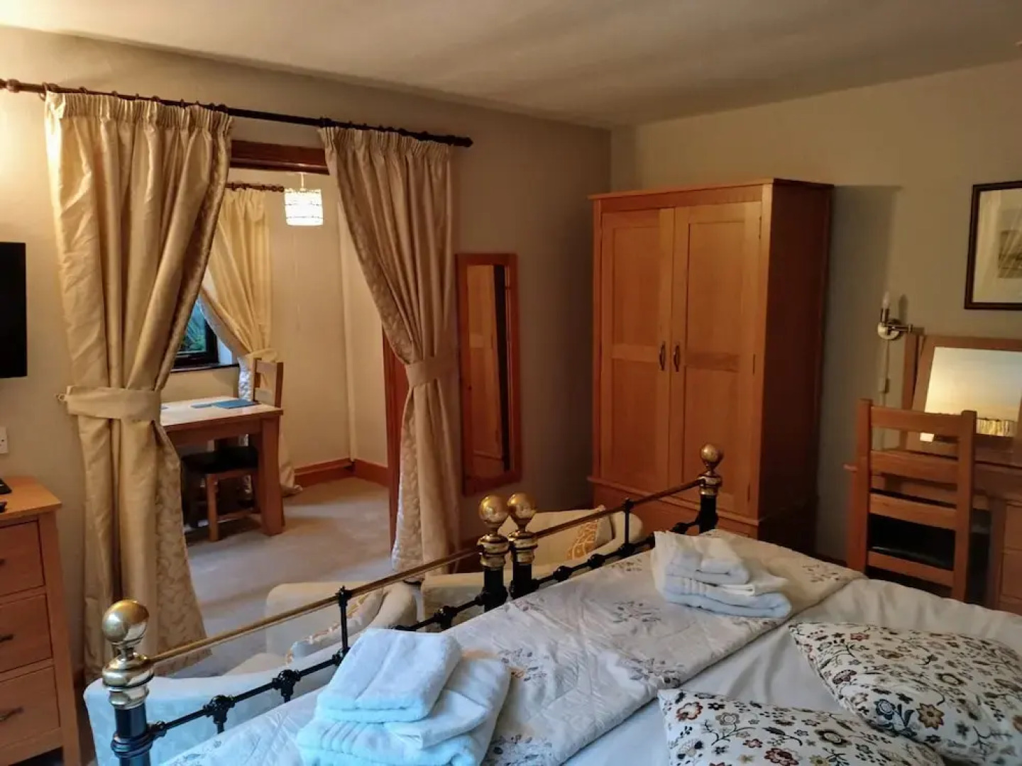 Hafan Deg Bed & Breakfast