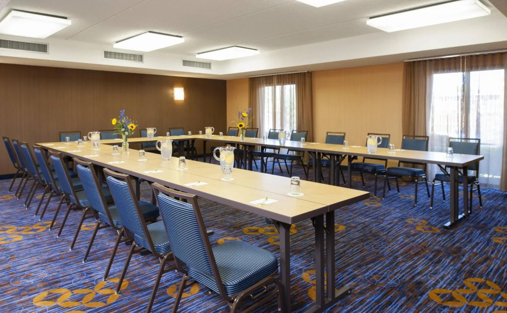 Courtyard by Marriott Chicago Glenview/Northbrook