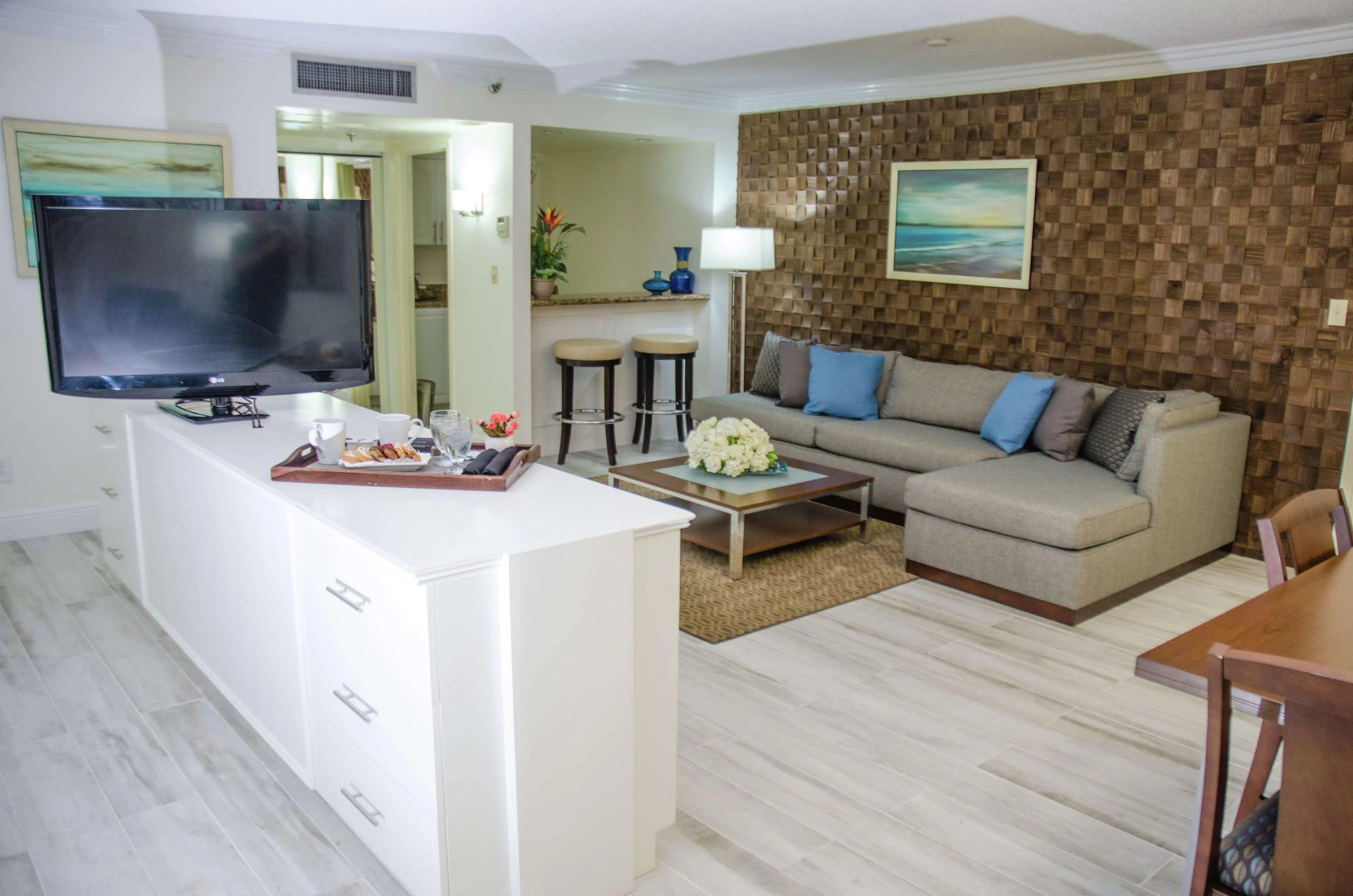 Hilton Palm Beach PBI