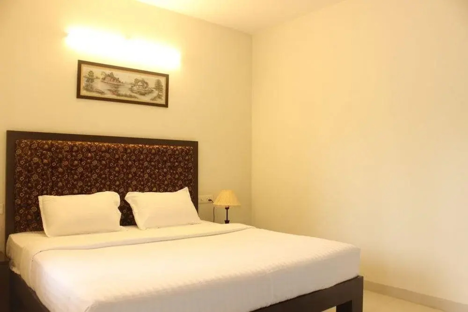 Sun N Sand Apartments