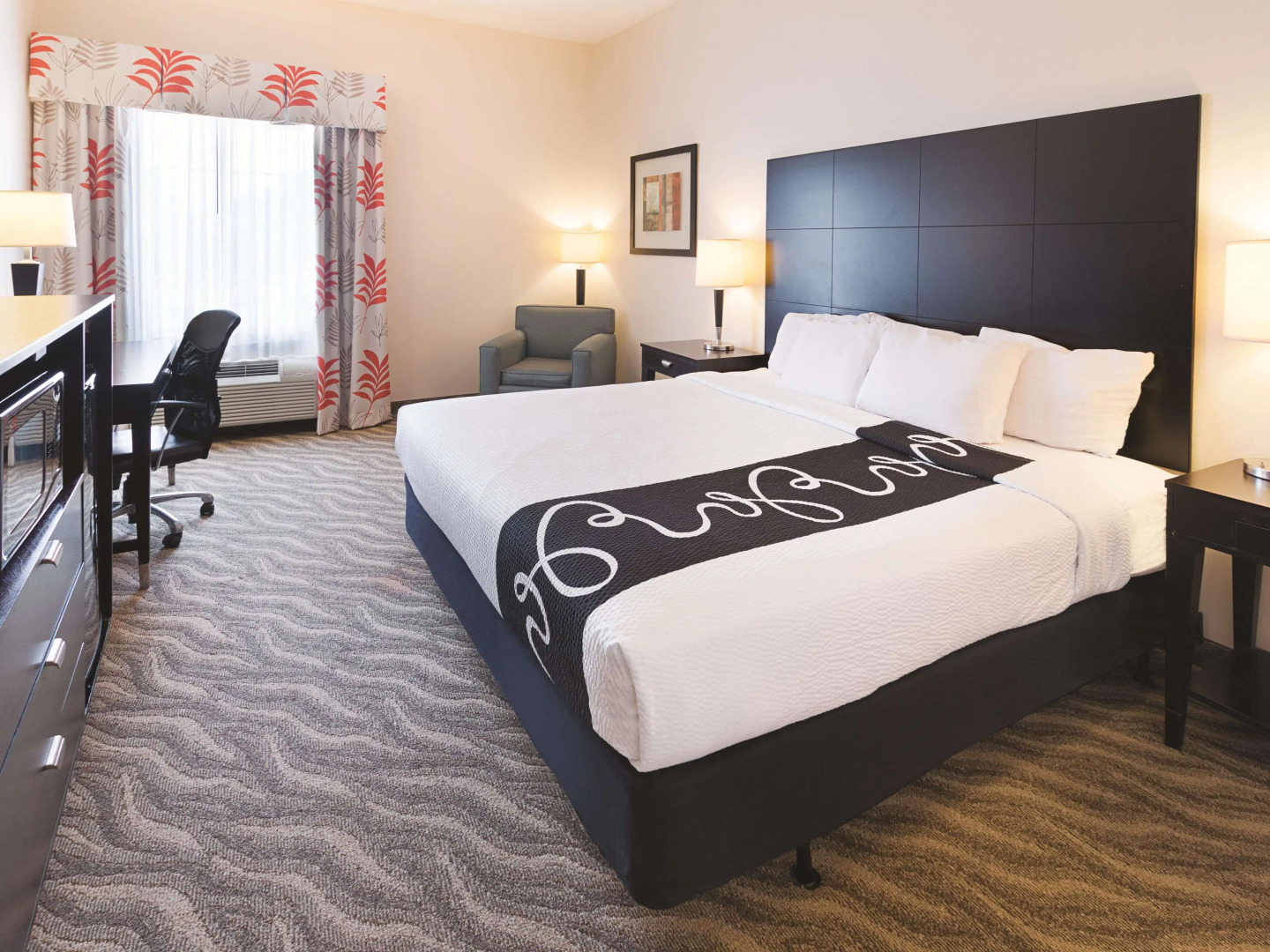 La Quinta Inn & Suites by Wyndham Glen Rose