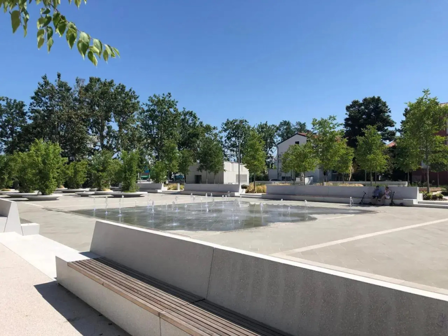 Lovely studio appartment with patio near the sea