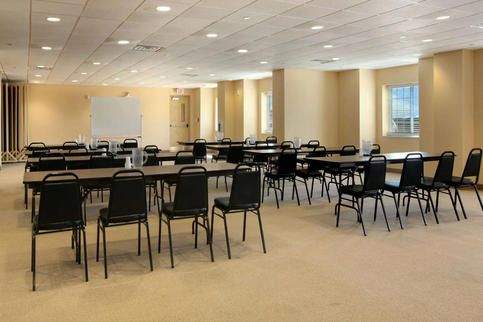 Microtel Inn & Suites by Wyndham Quincy Downtown/River Area