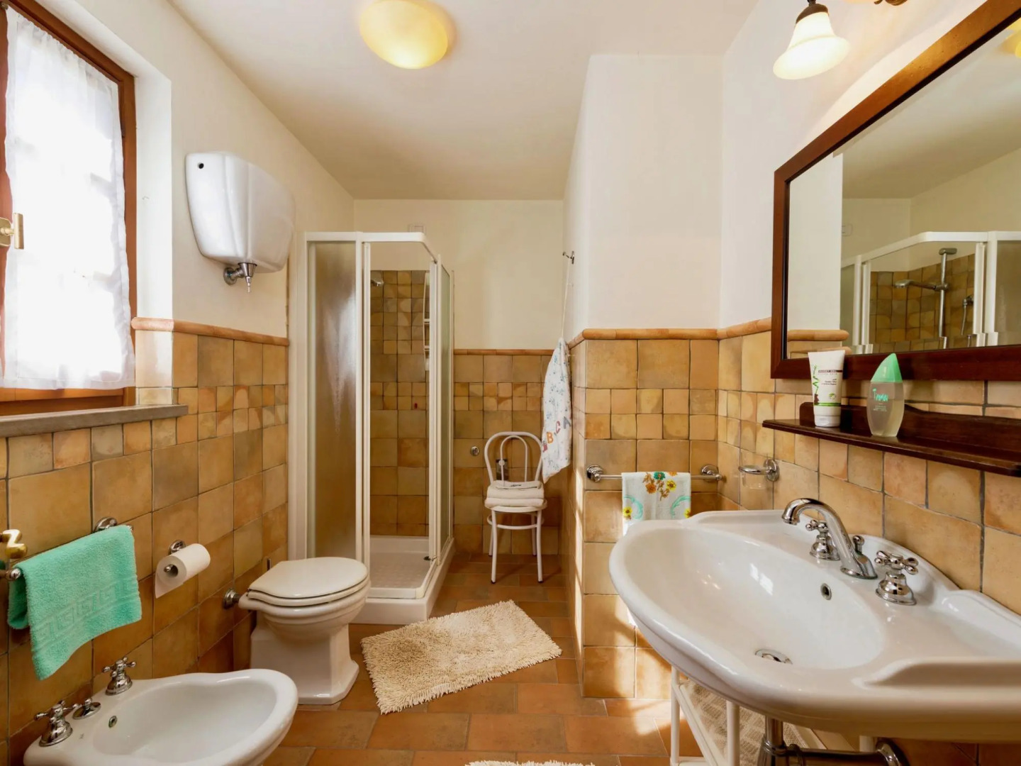 Scenic Farmhouse With Pool