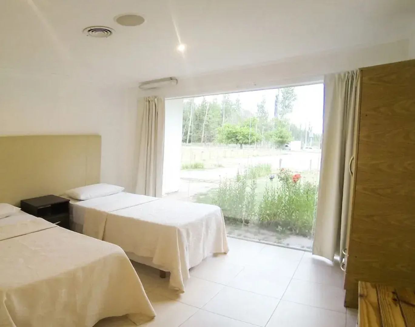 Departamentos Modernos by Estadia Magica