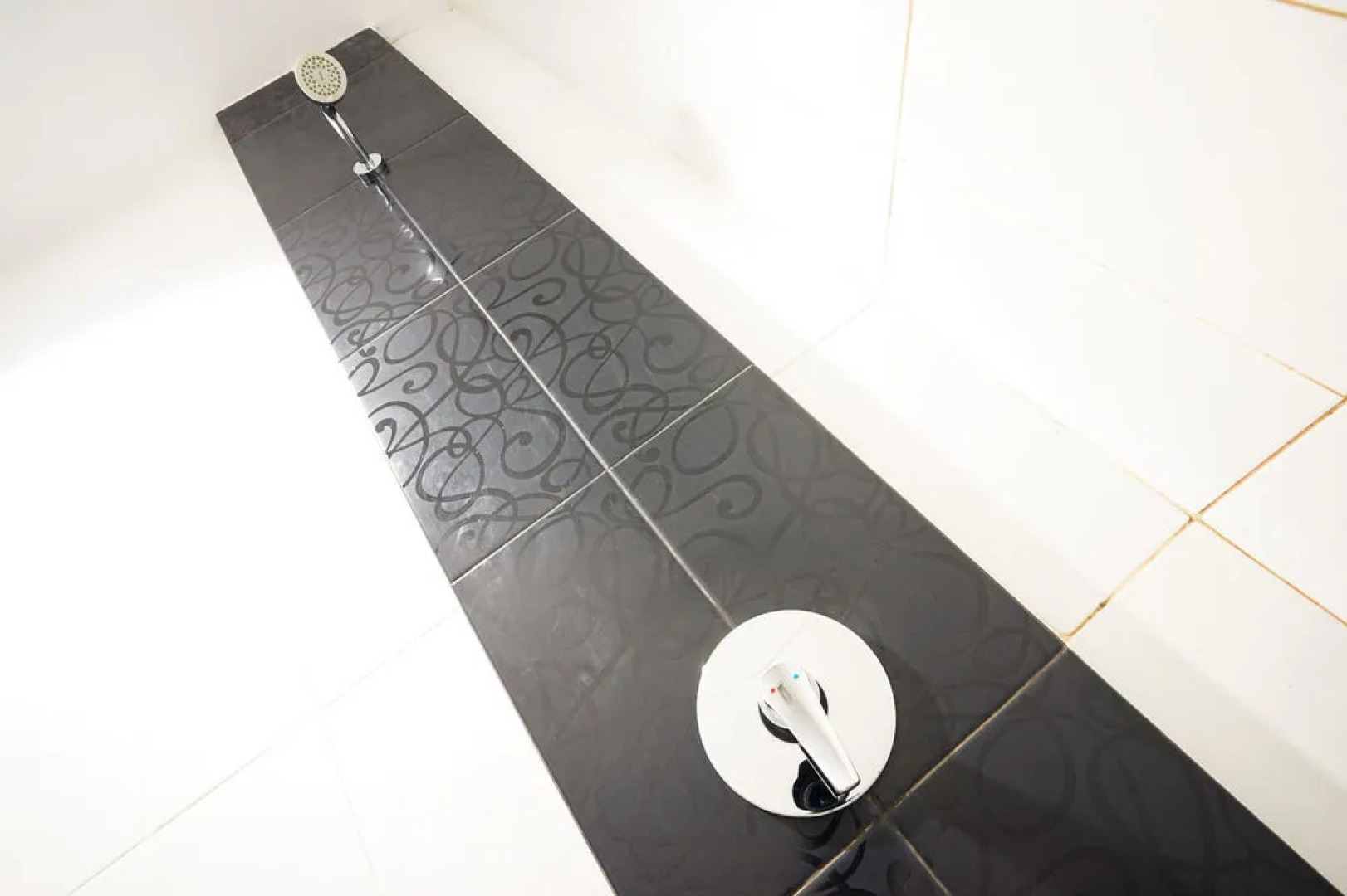 ZEN Rooms Near Mitra Raya